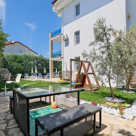 Oeluedeniz, Solvento 빌라