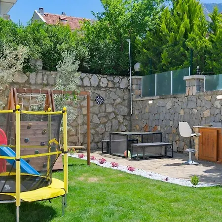 Oeluedeniz, Solvento 빌라 *