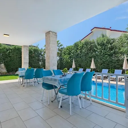 Oeluedeniz, Solvento 페티예