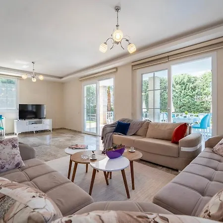 Oeluedeniz, Solvento 페티예