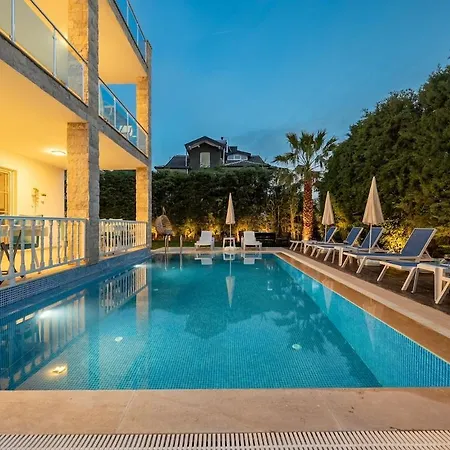 Villa Oeluedeniz, Solvento