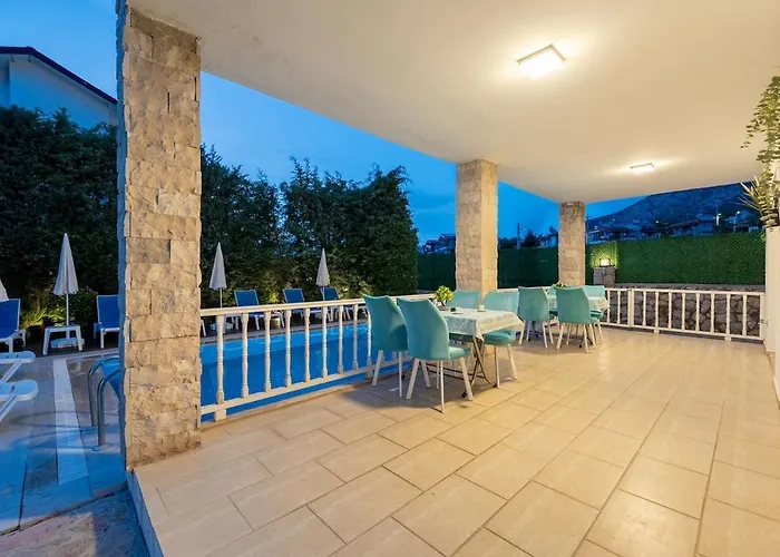 Βίλα Oeluedeniz, Solvento