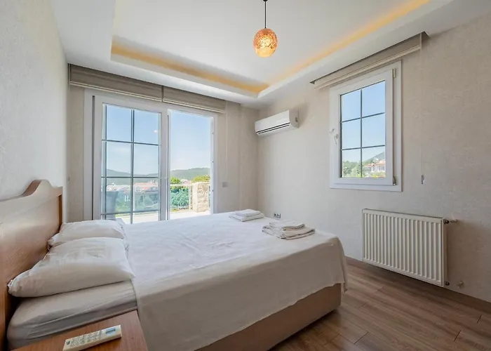 Oeluedeniz, Solvento * Φετιγιέ